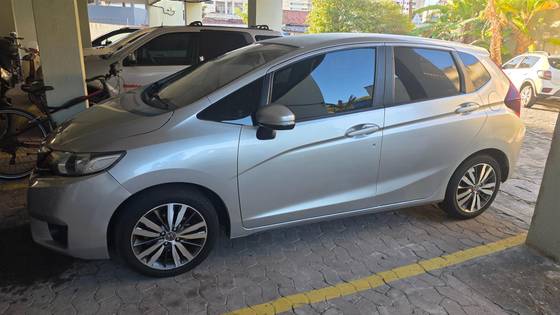 HONDA FIT 1.5 EX 16V FLEX 4P AUTOMÁTICO HONDA FIT 1.5 EX 16V FLEX 4P AUTOMÁTICO